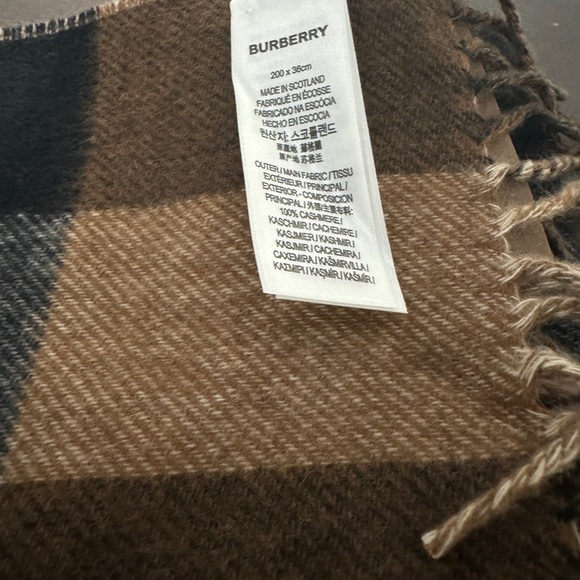 BURBERRY AUTHENTIC CASHMERE SCARF MEGA REVERSIBLE 200*36 - Picture 11 of 12
